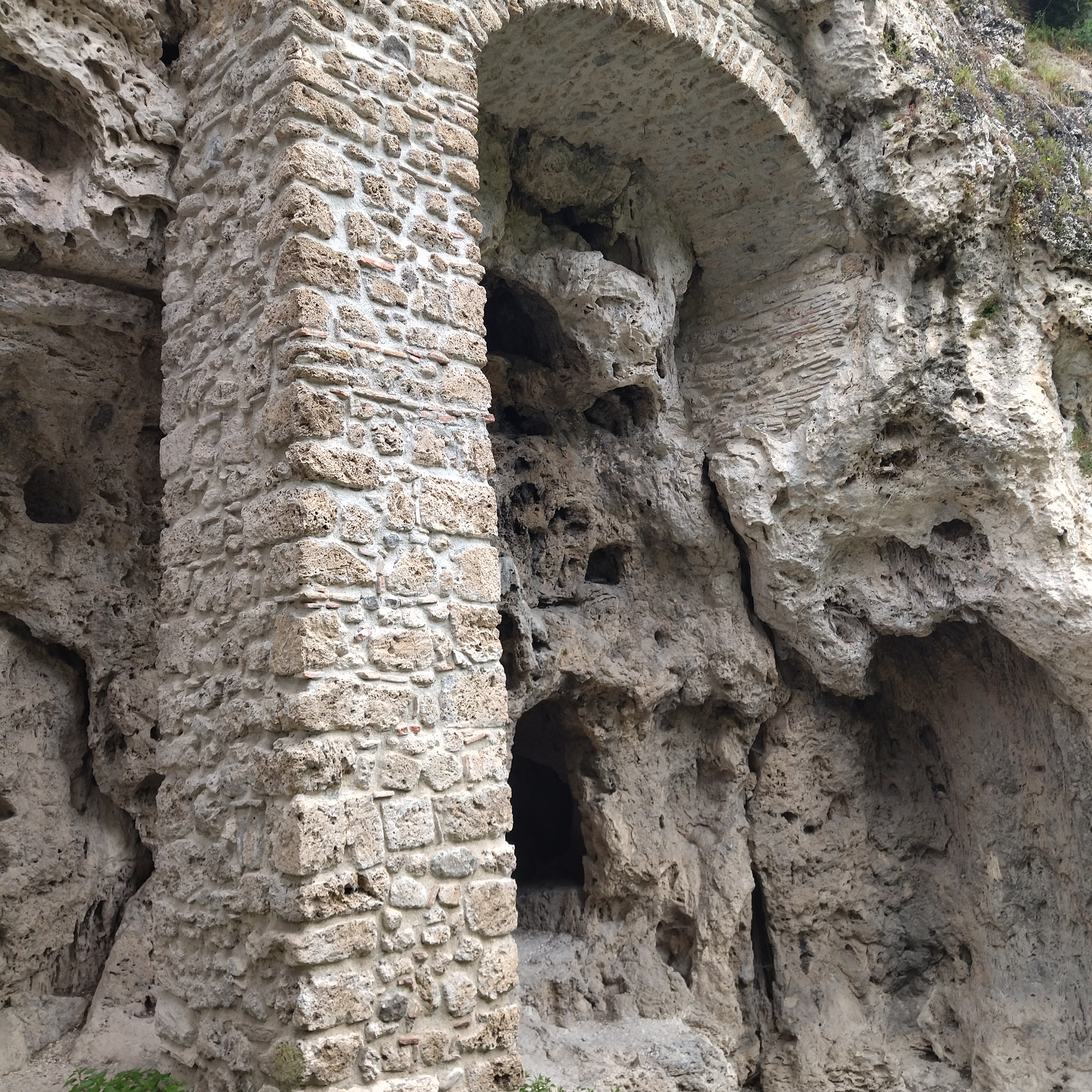 Gli Eremi di San Benedetto e l’Acquedotto Romano