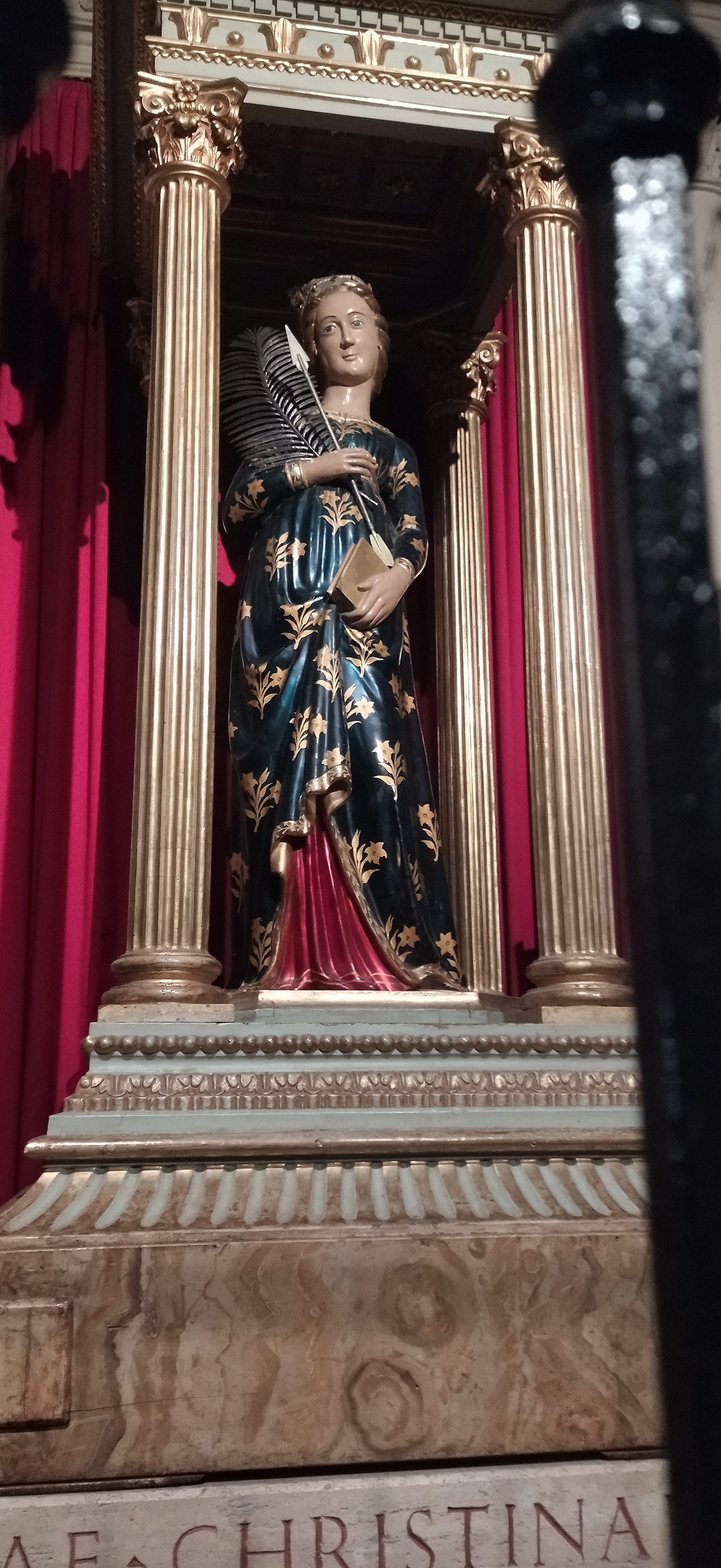 Statua di Santa Cristina