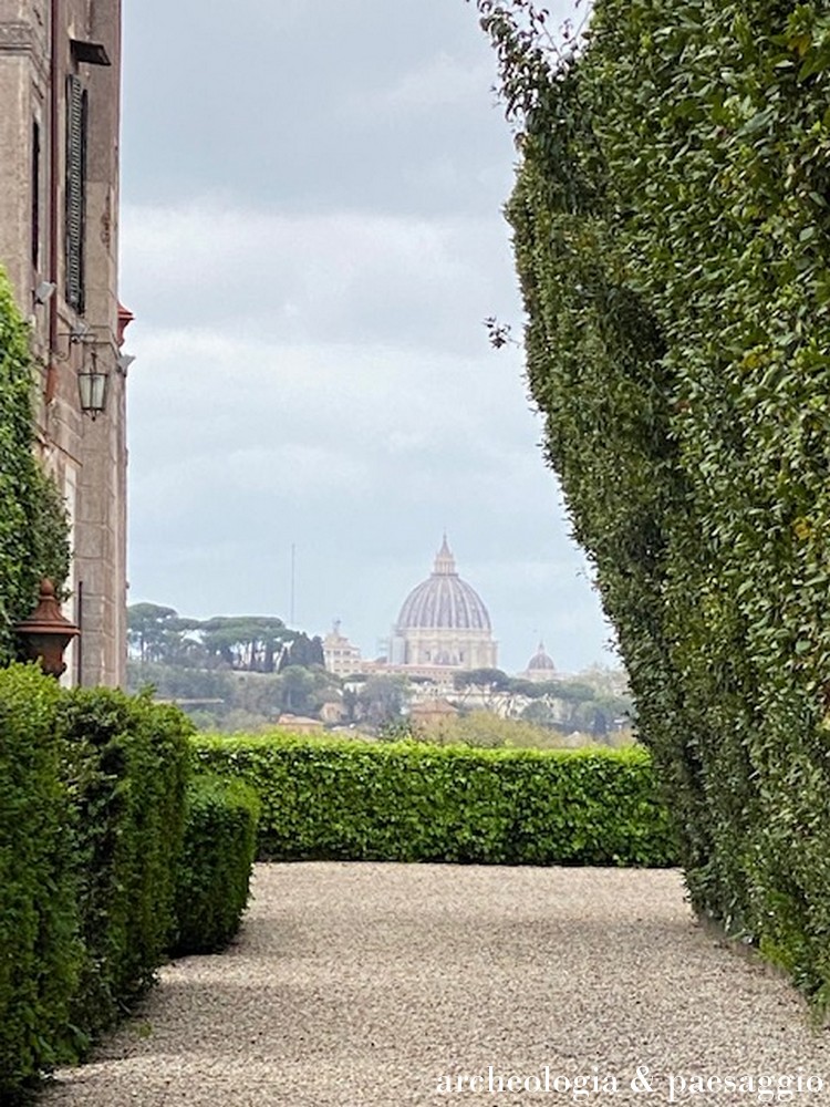Una insolita visita all’Aventino: Villa del Priorato di Malta, tra storia ed esoterismo