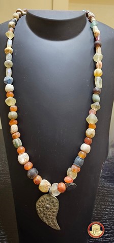 Il ritorno della collana