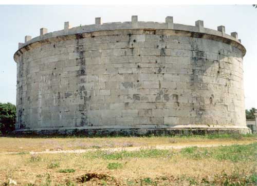 Gaeta e l’apertura del Mausoleo di Lucio Munazio Planco. Pronti alla conquista del turismo culturale.